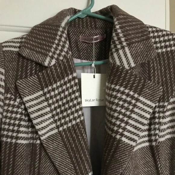 NWT Classic Long Plaid Coat - Picture 7 of 7
